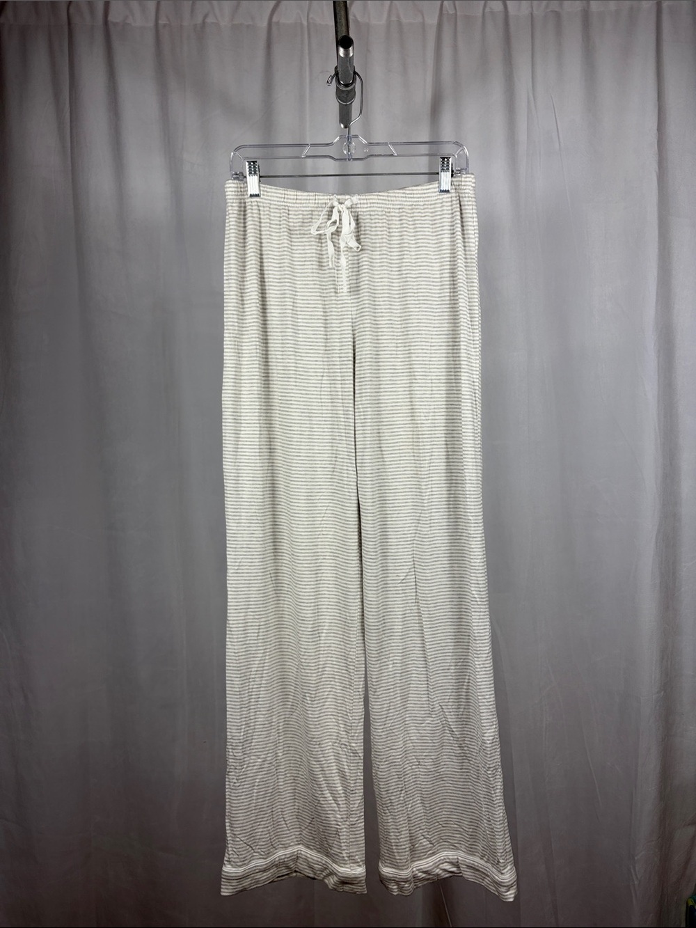 J. Crew Eco Dreamiest Long-Sleeve Pajama Set‎ in Gray Stripe. - Picture 8 of 16